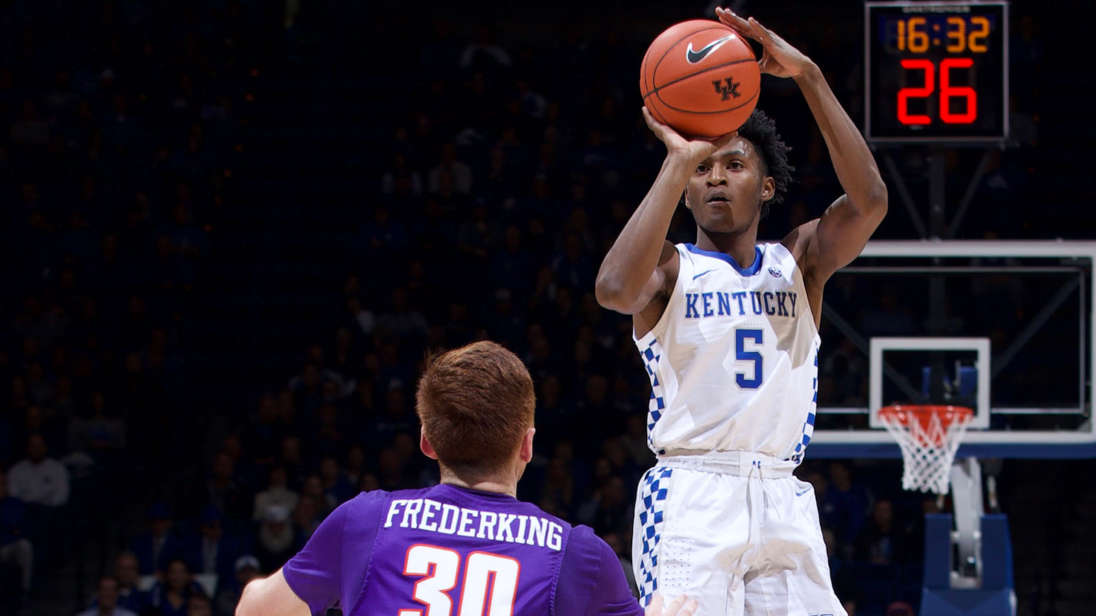 No. 1 Cats Upset by Evansville