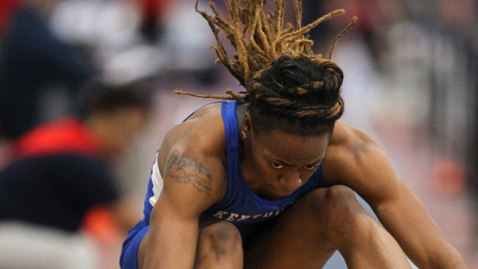 Saunders’ TJ Highlights Six-Win Saturday at Kentucky Invite