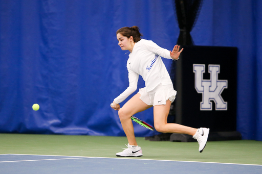 Fiona Arrese.

Kentucky beats Notre Dame 6-1.

Photo by Hannah Phillips | UK Athletics