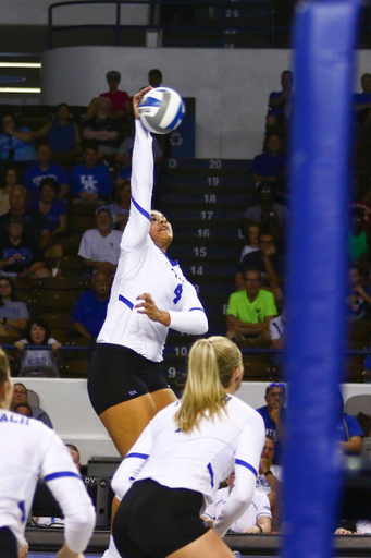 Avery Skinner

Volleyball falls to Indiana University 2-3.  

Photo by Hannah Phillips | UK Athletics