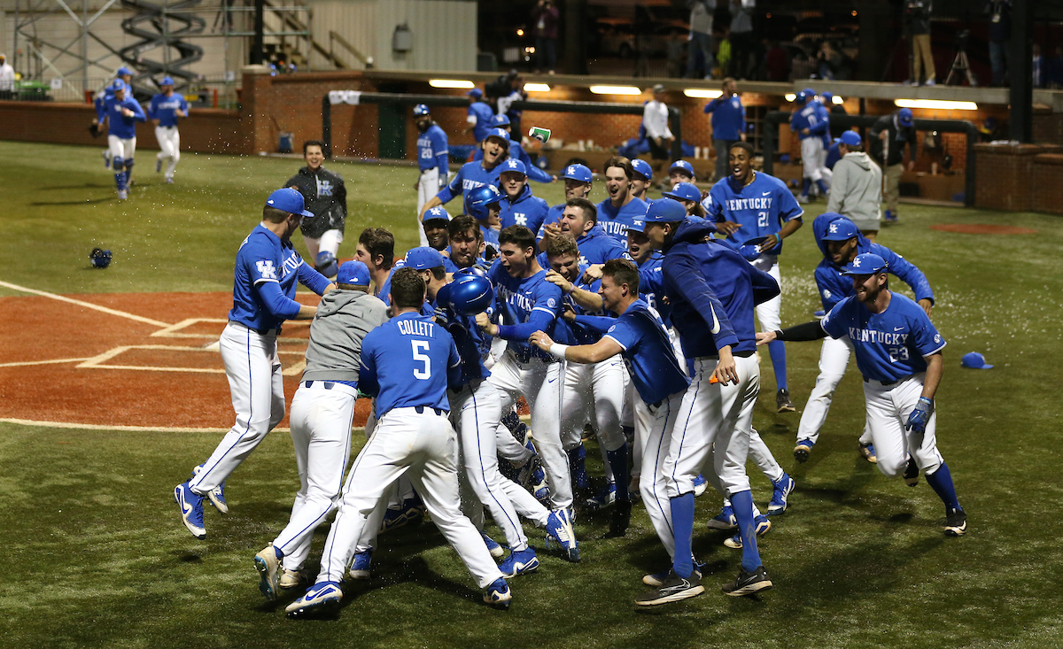 UK Baseball Team Celebration

The University of Kentucky baseball team defeats Western Kentucky University 4-3 on Tuesday, February 27th, 2018 at Cliff Hagan Stadium in Lexington, Ky.


Photo By Barry Westerman | UK Athletics