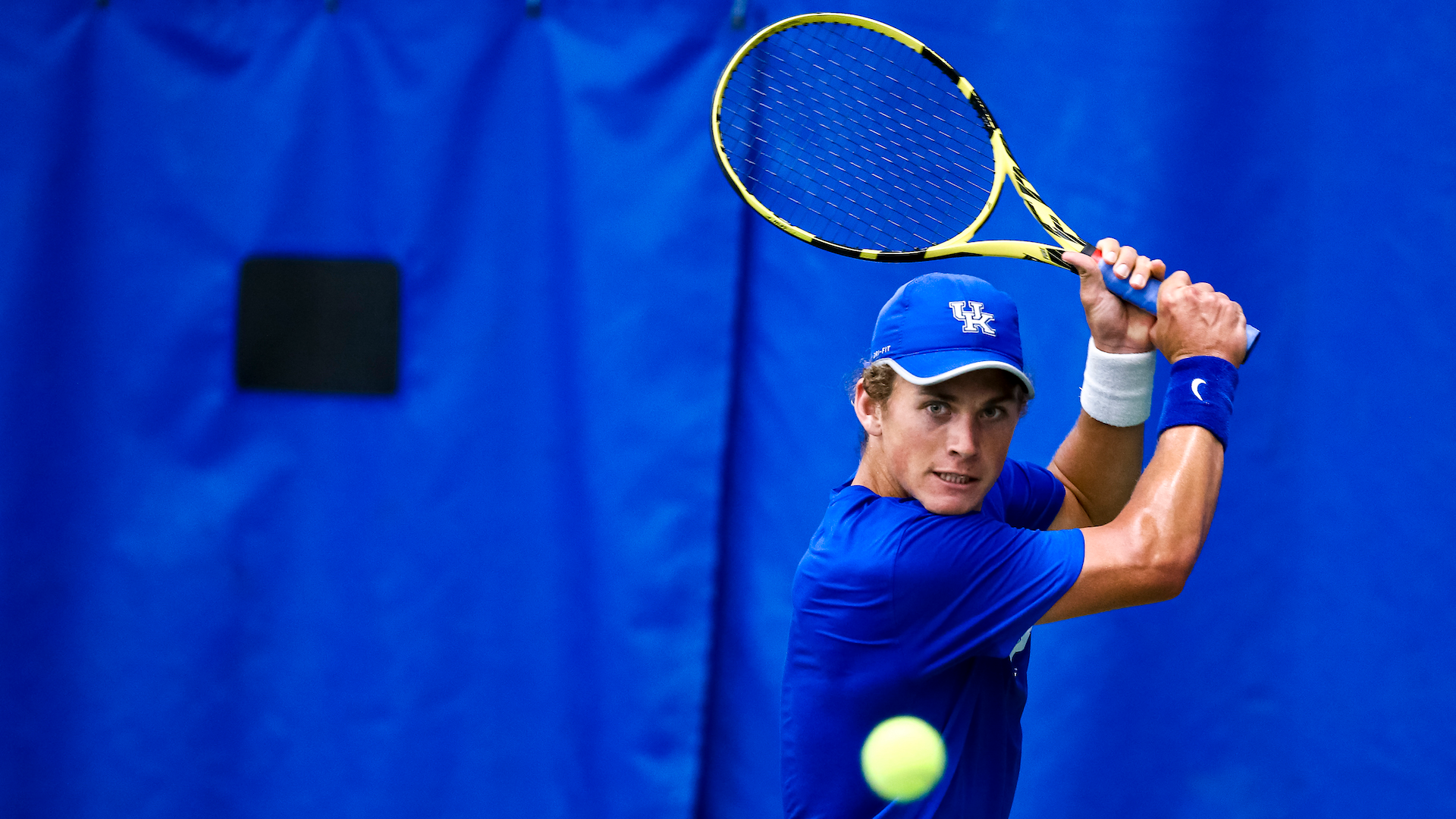 Liam Draxl Picks Up Big Win as Kentucky Drops Home Match to Virginia