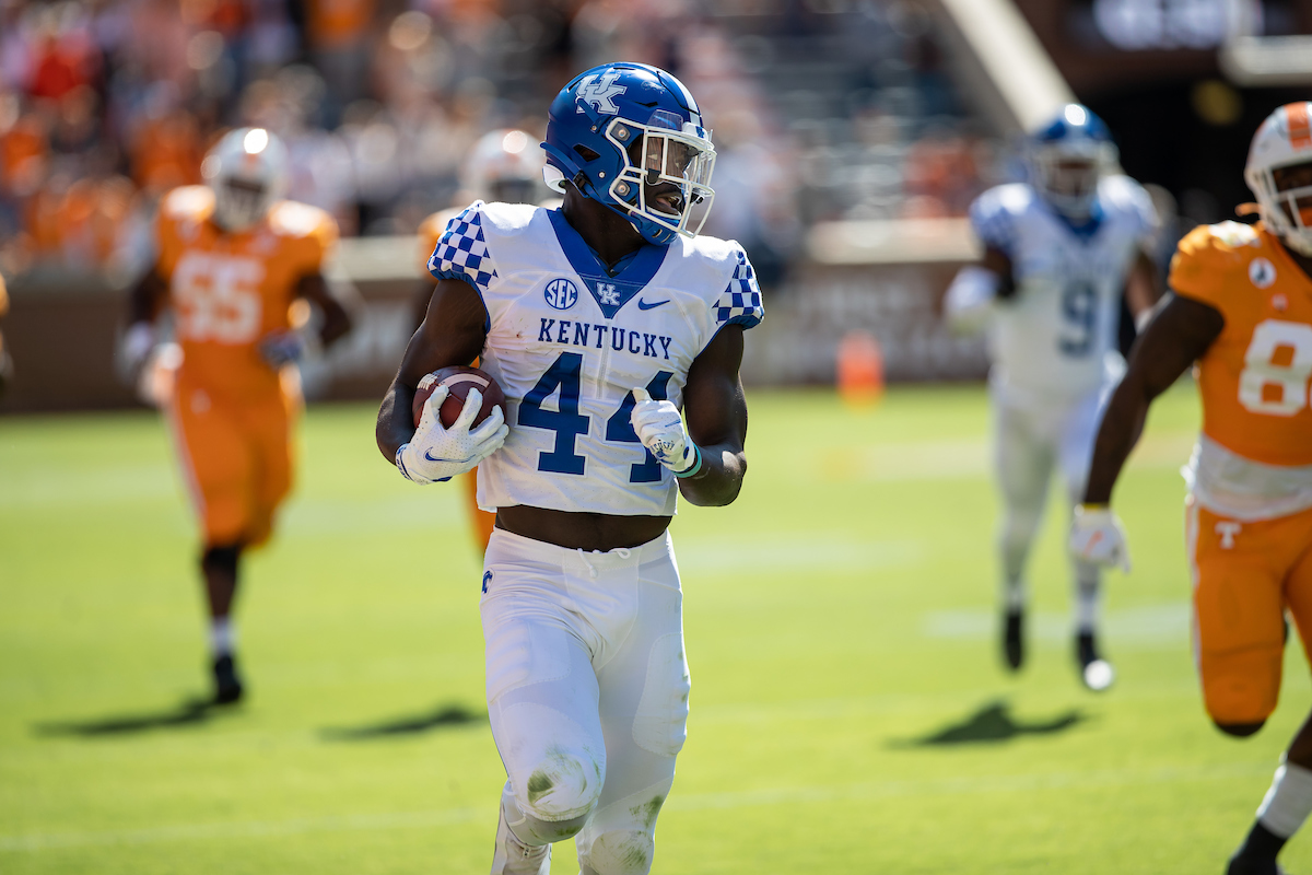Jamin Davis

UK defeats Tennessee 34-7

Photo By Jacob Noger | UK Football