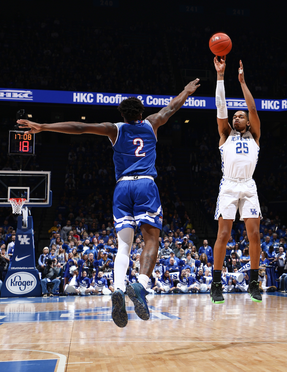 PJ Washington.

Kentucky beat Tennessee State, 77-62.


Photo by Elliott Hess | UK Athletics
