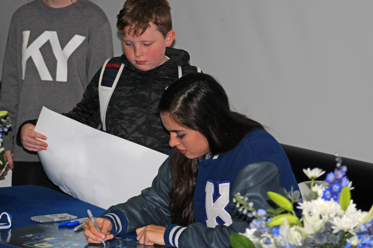Maci Morris returned to Bell County to meet some of her biggest fans on Wednesday, Feb. 13. 
