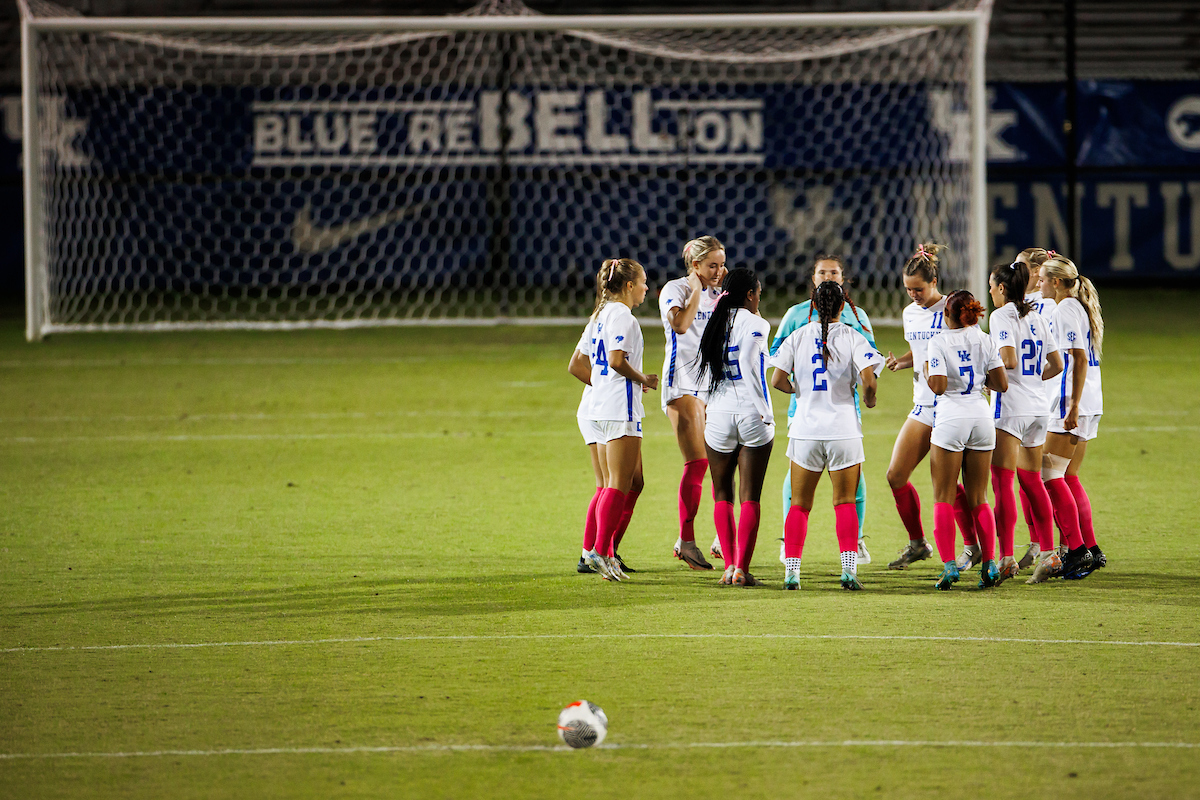 Women’s Soccer Hosts Tennessee in Regular Season Finale