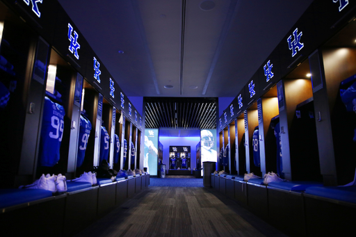 Locker Room, Jerseys

UK beats Vanderbilt 14-7.

Photo by Britney Howard | UK Athletics