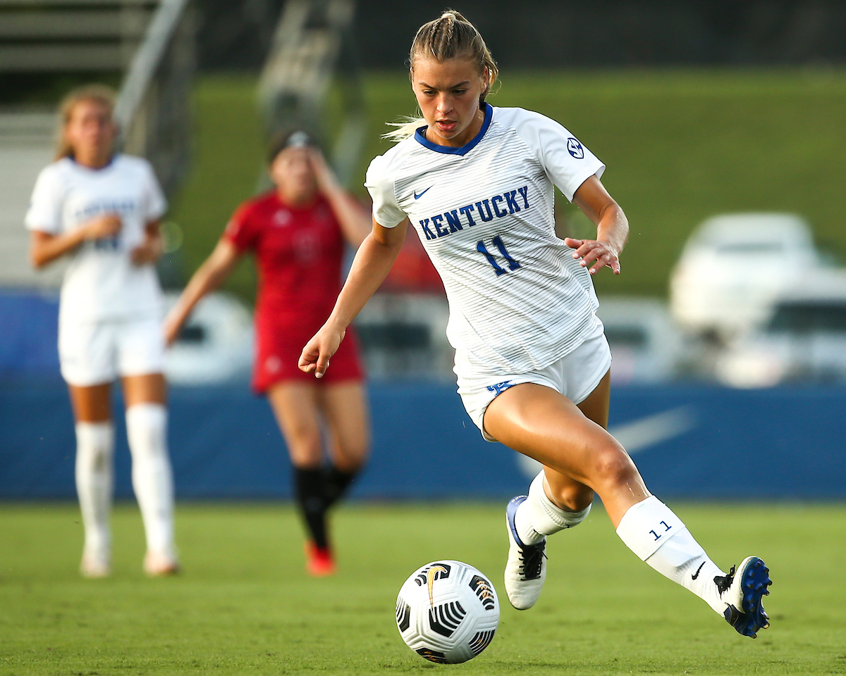 Julia Grosso.

Kentucky beats Louisiana Lafayette 5-0.

Photo by Grace Bradley | UK Athletics