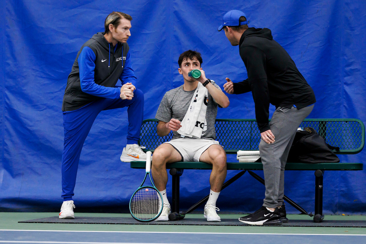 Men’s Tennis Heads South for Road Matches at Georgia, No. 19 Tennessee