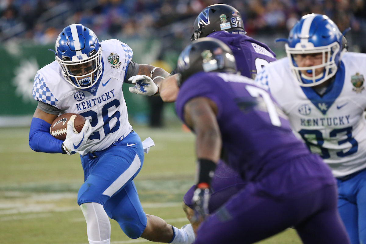 Benny Snell.

The University of Kentucky football team falls to Northwestern 23-24 in the Music City Bowl on Friday, December 29, 2017, at Nissan Field in Nashville, Tn.

Photo by Chet White | UK Athletics