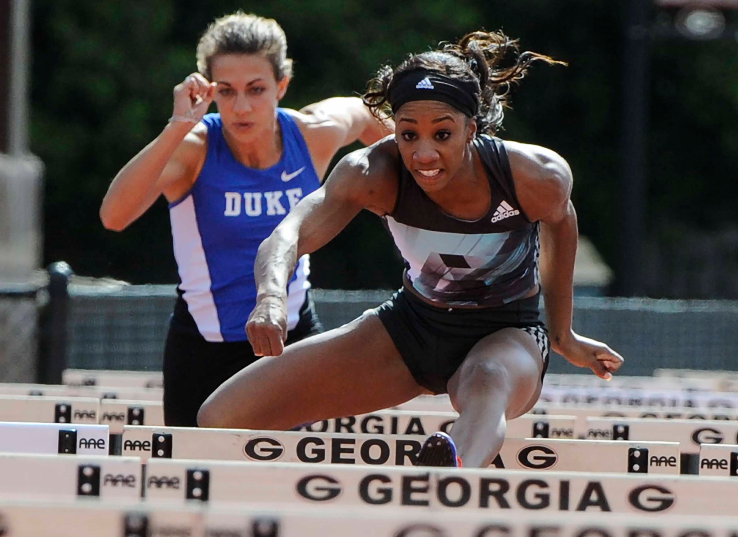 Kendra Harrison Runs Fastest 100H Opener in History