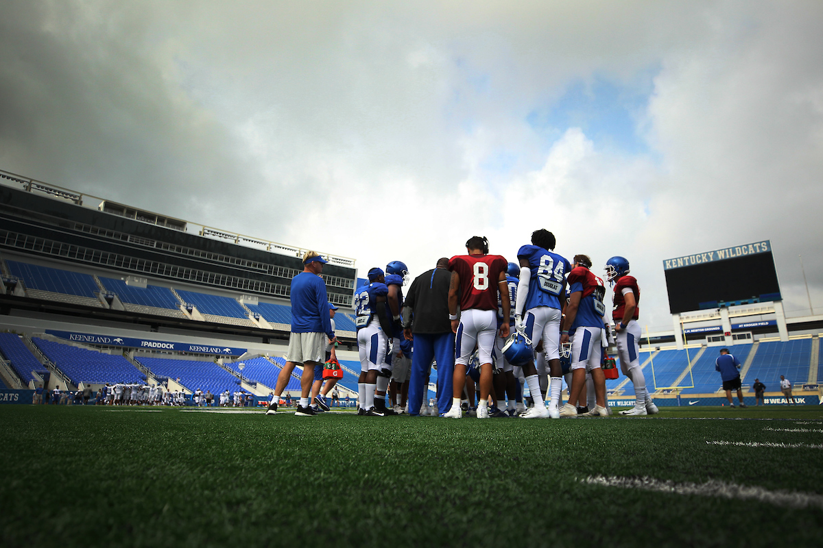 Kroger Field. Huddle.

The University of Kentucky football team holds a inter-squad scrimmage on Saturday, August 18th, 2018 at Kroger Field in Lexington, Ky.

Photo by Quinlan Ulysses Foster I UK Athletics