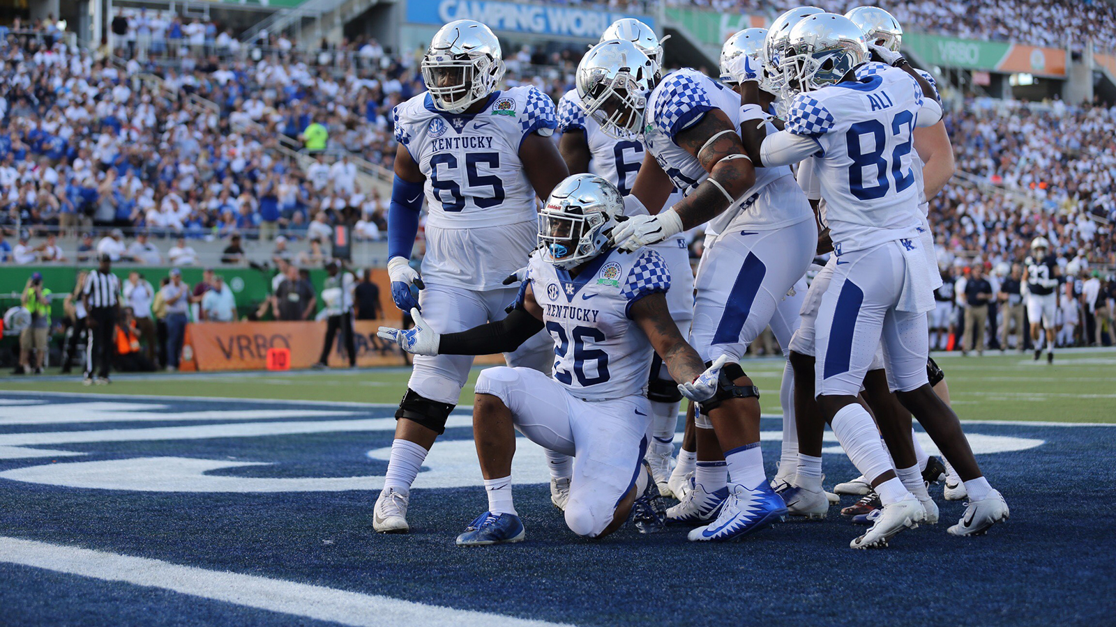 Picture-Perfect Ending: Kentucky Tops Penn State in VRBO Citrus Bowl