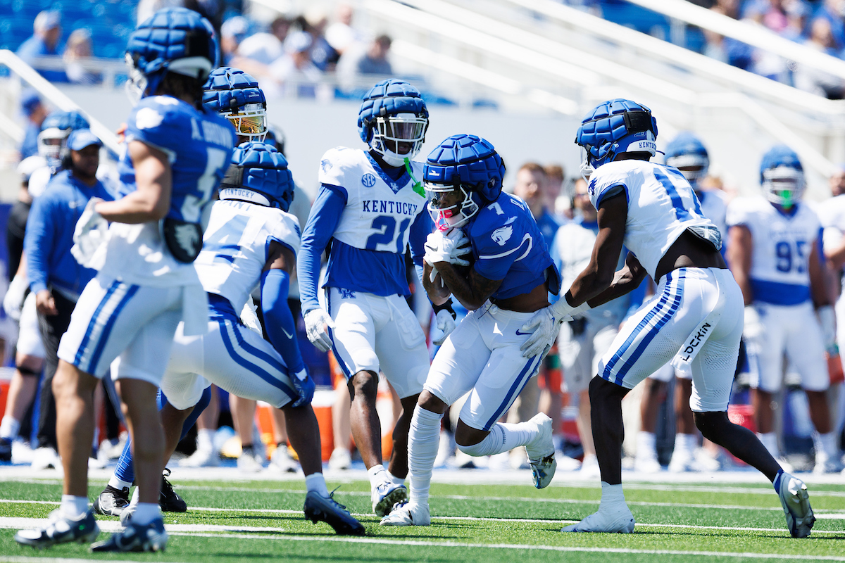 Wide Receivers Continue to Impress in UK Football Fall Camp