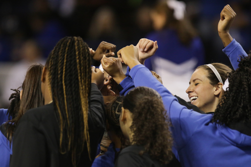 Team. Blair Green. 

Kentucky women's basketball falls to Ole Miss. 

Photo by Eddie Justice | UK Athletics