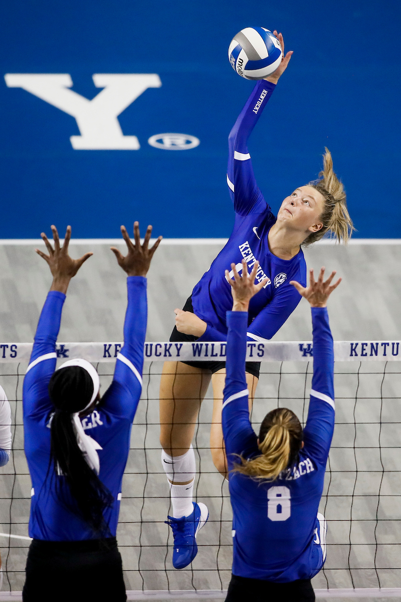 Erin Lamb.

UK Volleyball Blue-White Scrimmage.

Photos by Chet White | UK Athletics