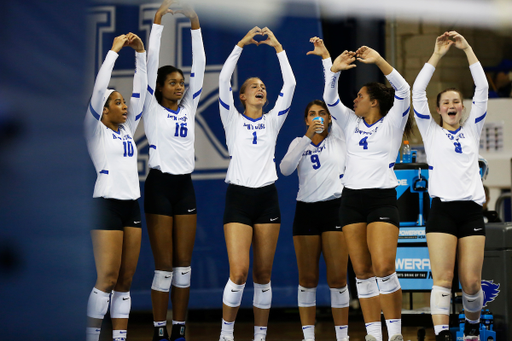 Team

UK volleyball beats Purdue in the second round of the NCAA Tournament.  

Photo by Meghan Baumhardt  | UK Athletics