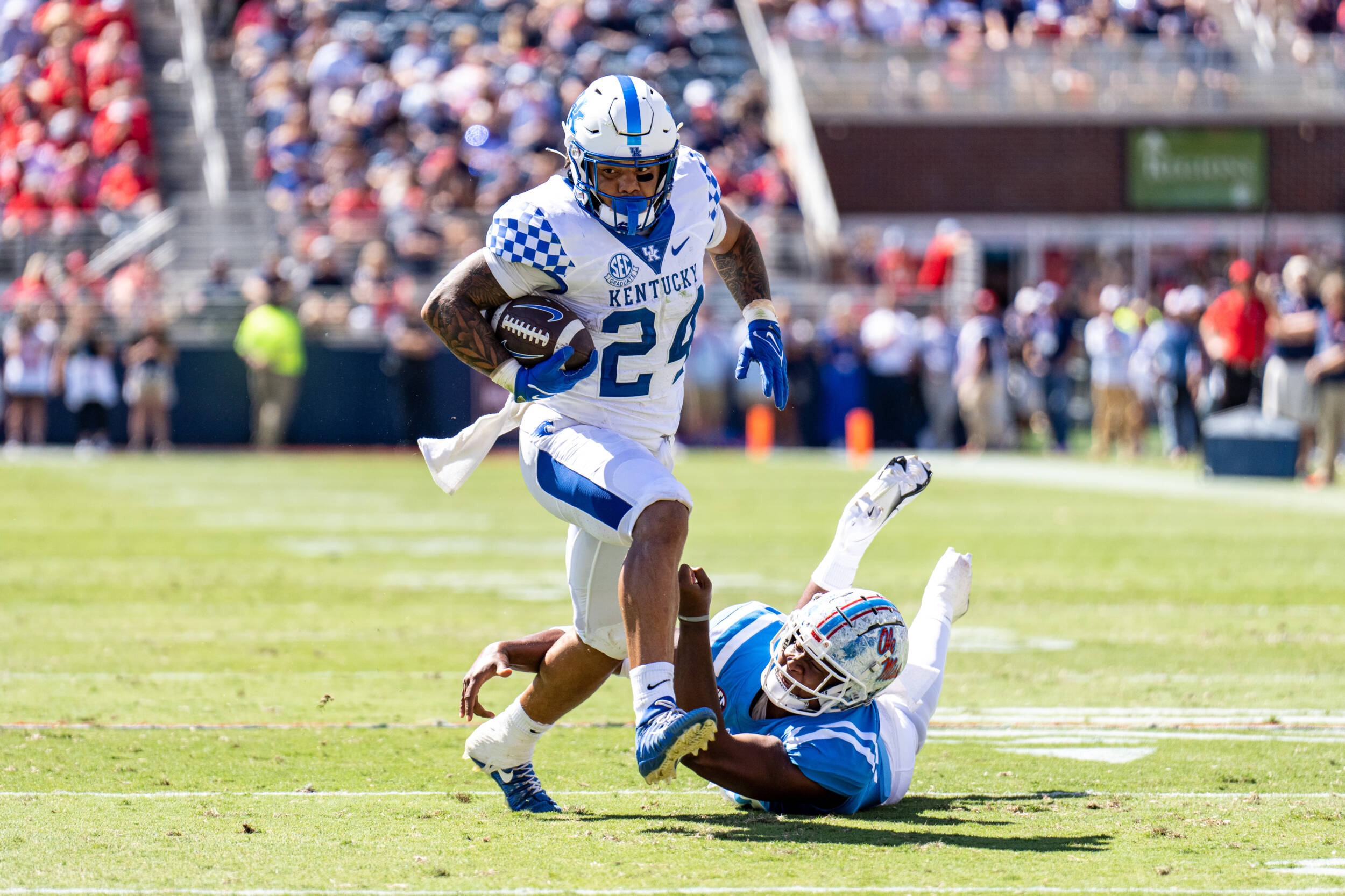 Stoops, Cats Making the Most of Week 'Off'