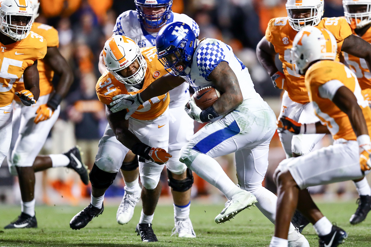 Benny Snell

Football falls to Tennessee, 24-7.


Photo by Elliott Hess | UK Athletics