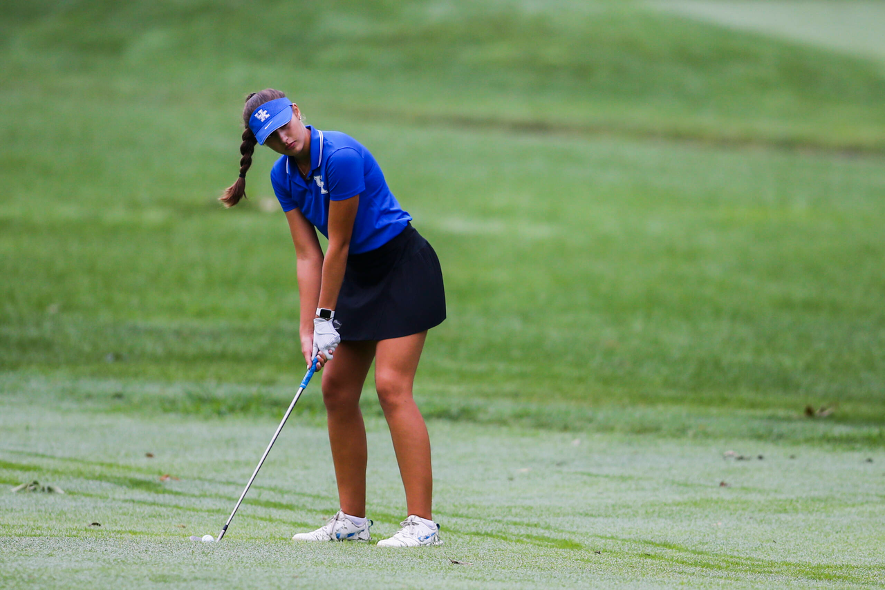 Marissa Wenzler.

Kentucky women's golf practice at the University Club of Kentucky.

Photo by Grant Lee | UK Athletics