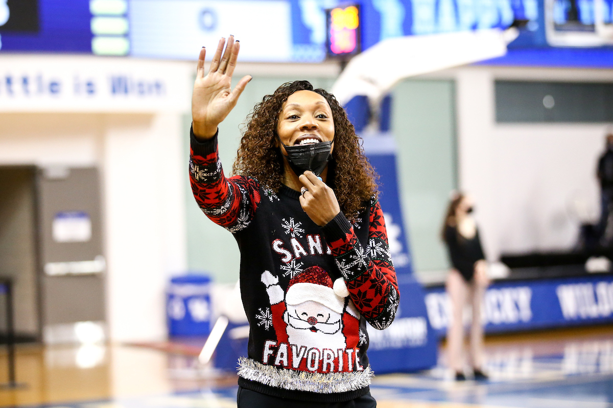 Kyra Elzy. 

Kentucky beats Worfford 98-37.

Photo by Eddie Justice | UK Athletics