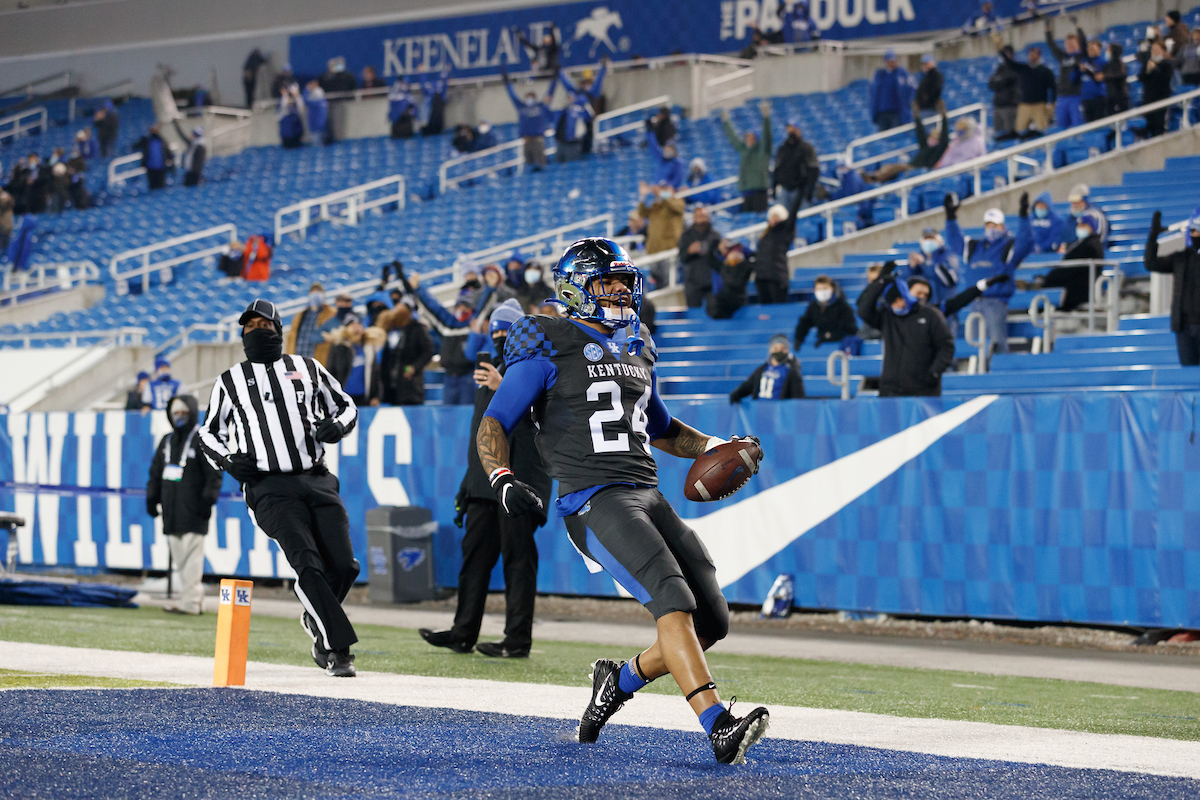CHRIS RODRIGUEZ JR..

Kentucky beats South Carolina, 41-18.

Photo by Elliott Hess | UK Athletics
