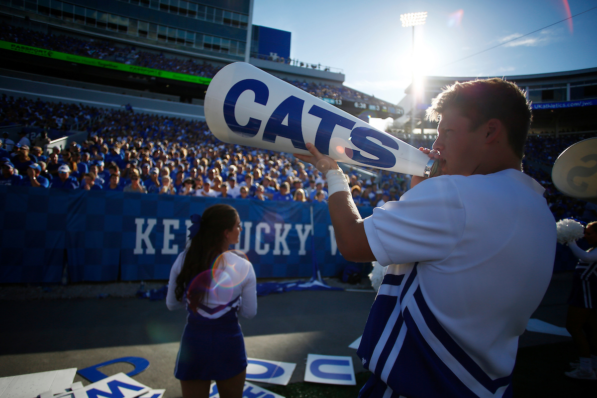 Cheerleaders.

Kentucky beats Central Michigan 35-20.


Photo by Chet White | UK Athletics