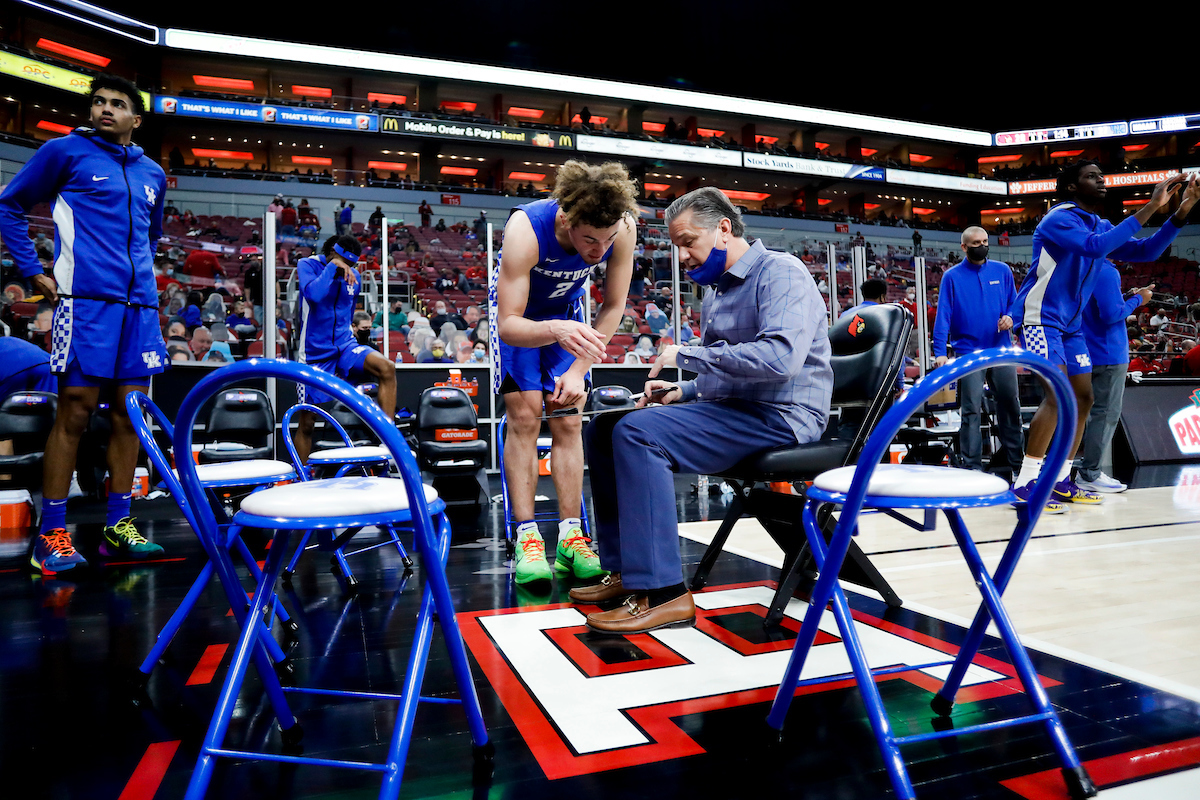 Devin Askew. John Calipari.

Kentucky loses to Louisville 62-59.

Photo by Chet White | UK Athletics