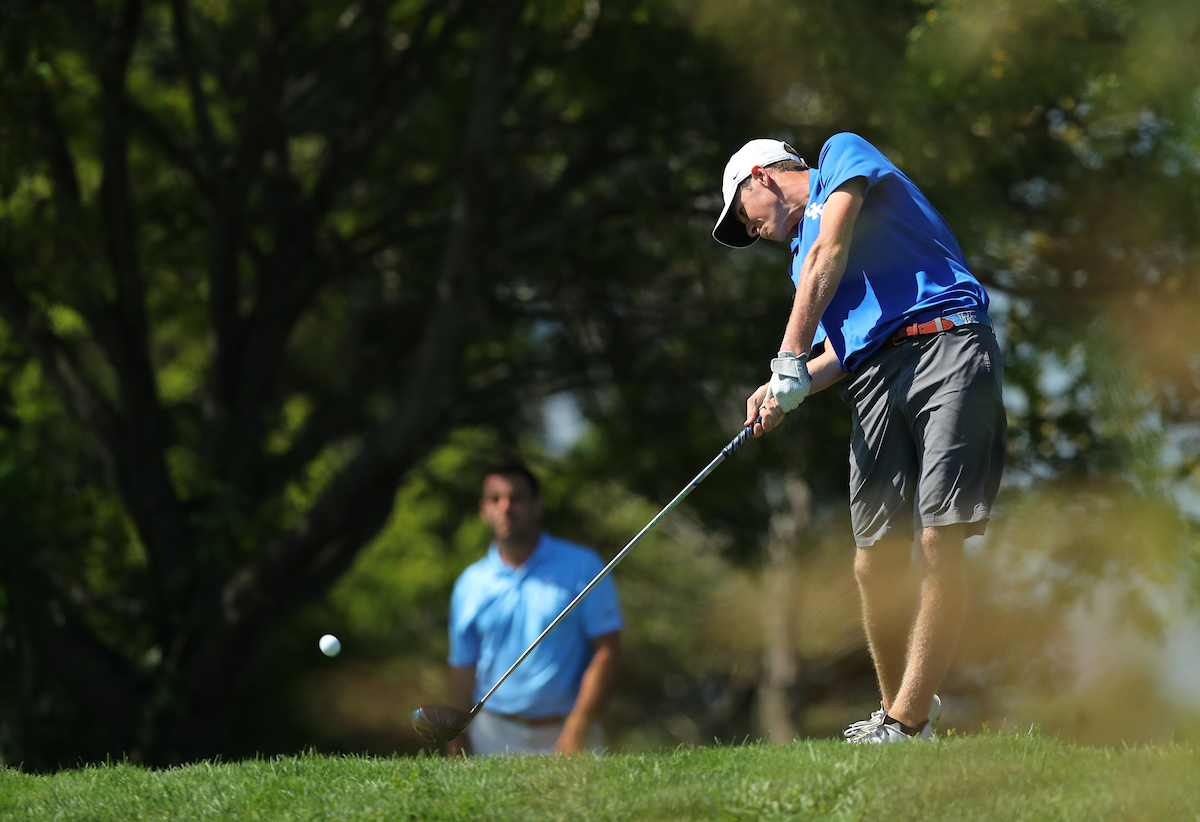 MATT LISTON.

Day one of the Louisville Cardinal Challenge.


Photo by Elliott Hess | UK Athletics