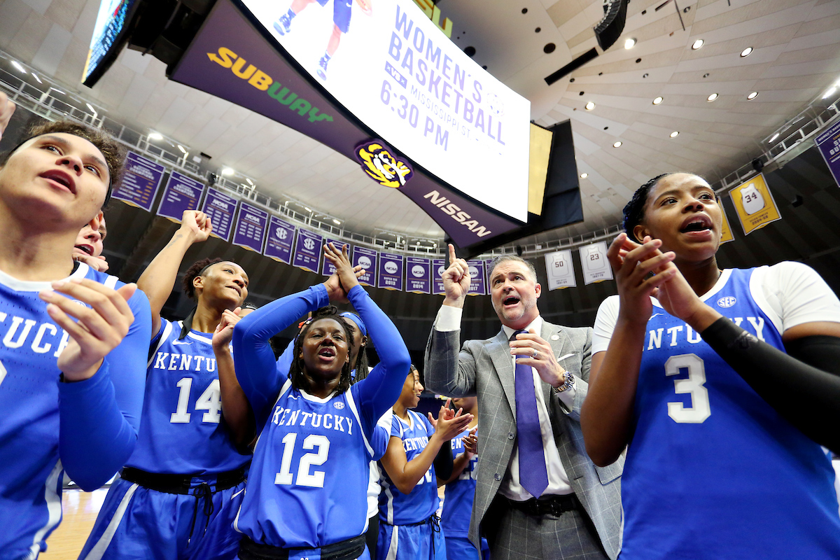 Team

Kentucky Women's Basketball beat LSU 64-60. 

Photo by Britney Howard  | UK Athletics