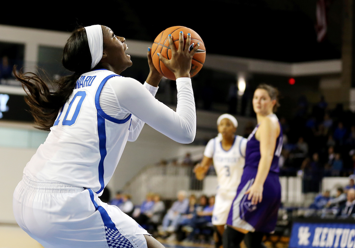 Rhyne Howard 


UK Women's Basketball beat High Point University 71-49 at Memorial Coliseum  on Sunday, November 18th, 2018.

Photo by Britney Howard  | UK Athletics