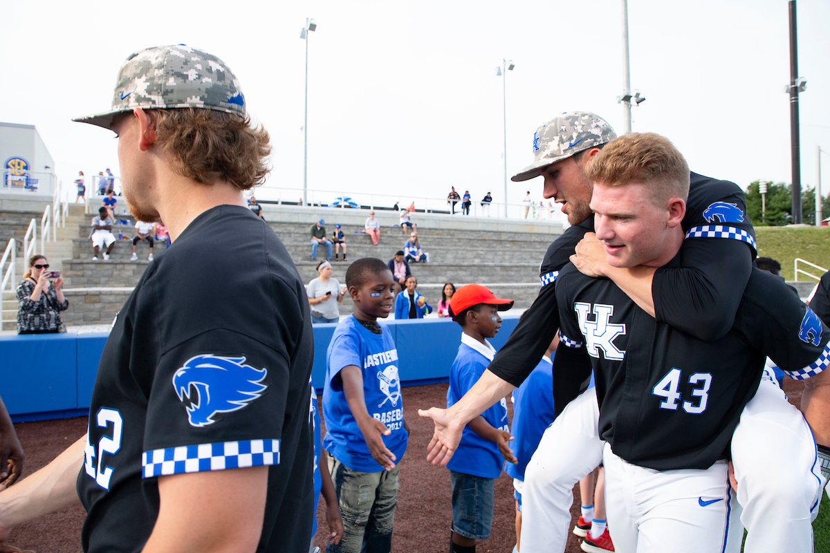 BREYDON DANIEL.

Kentucky falls to Vanderbilt, 16-10.


Photos by Elliott Hess | UK Athletics