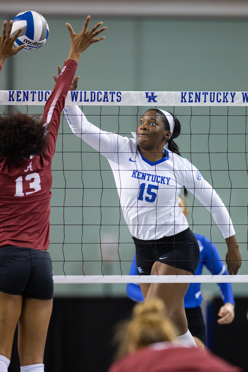 Azhani Tealer.

Kentucky sweeps Alabama 3 - 0

Photo by Grant Lee | UK Athletics