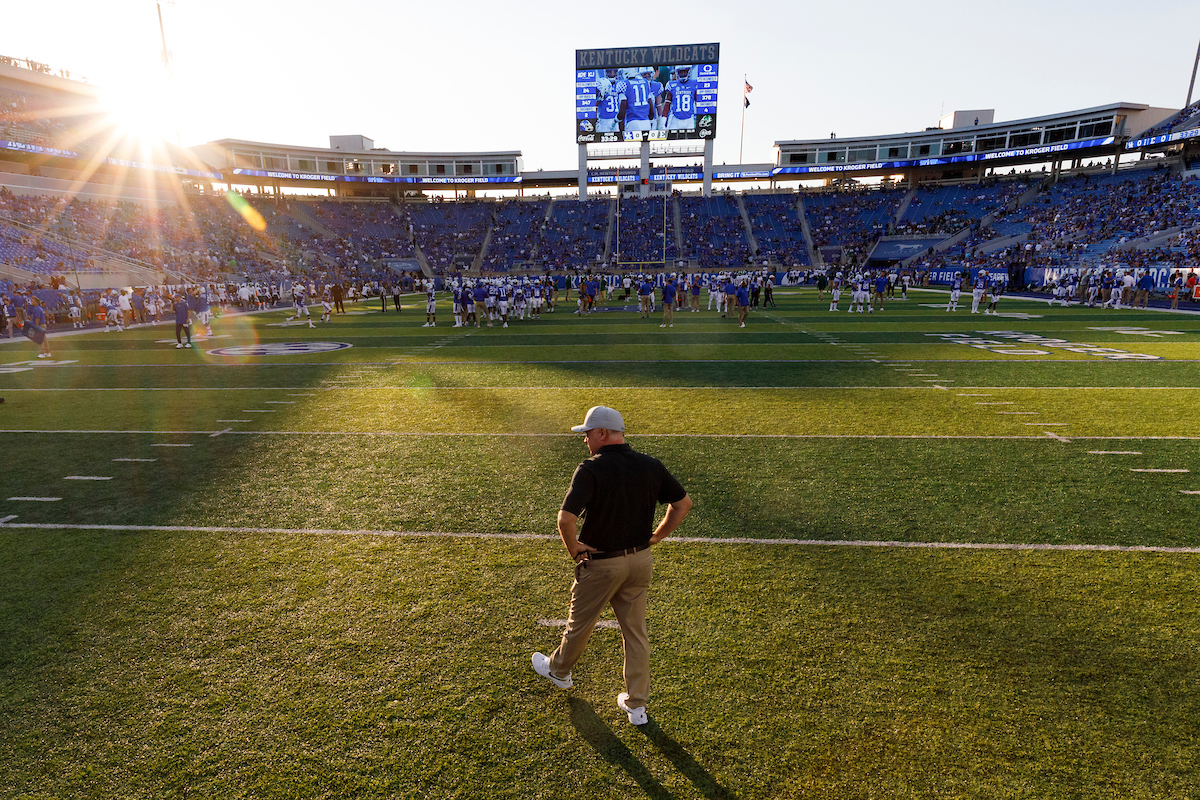 Coach Stoops.


UK beat EMU 38-17.


Photo by Elliott Hess | UK Athletics
