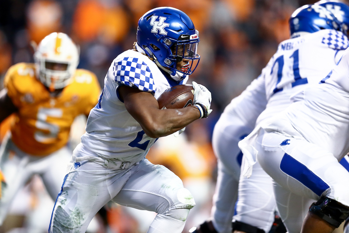 Benny Snell

Football falls to Tennessee, 24-7.


Photo by Elliott Hess | UK Athletics