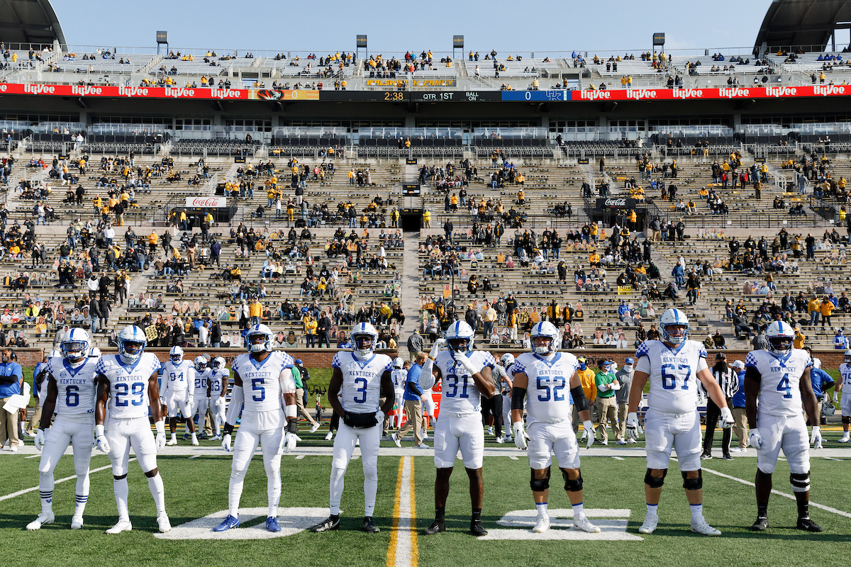 Team captains.

UK falls to Missouri 20-10.

Photo By Elliott Hess | UK Athletics