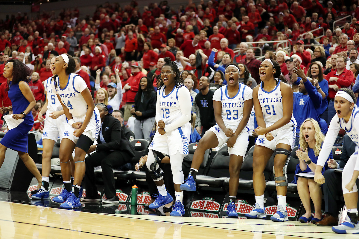 Team

Women's Basketball loses to Louisville on Sunday, December 9, 2018 at the Yum! Center.  

Photo by Britney Howard  | UK Athletics