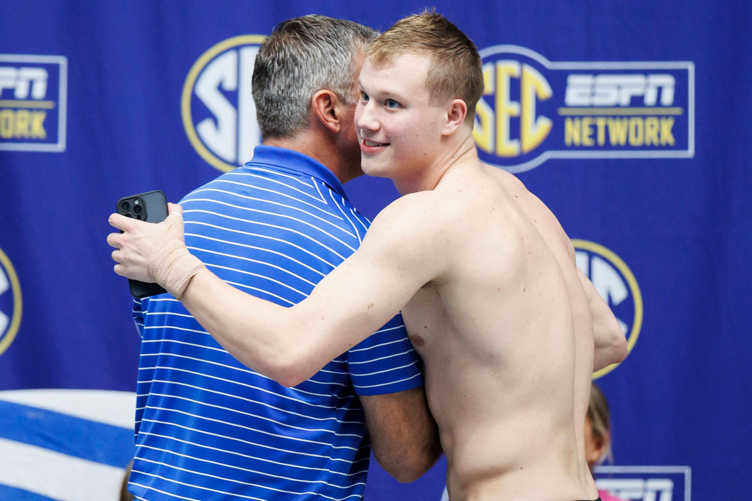 Duncan Shines In 3-Meter & Relays Add Points for the Wildcats