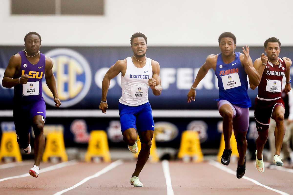 Langston Jackson.

Day 1. SEC Indoor Championships.

Photos by Chet White | UK Athletics