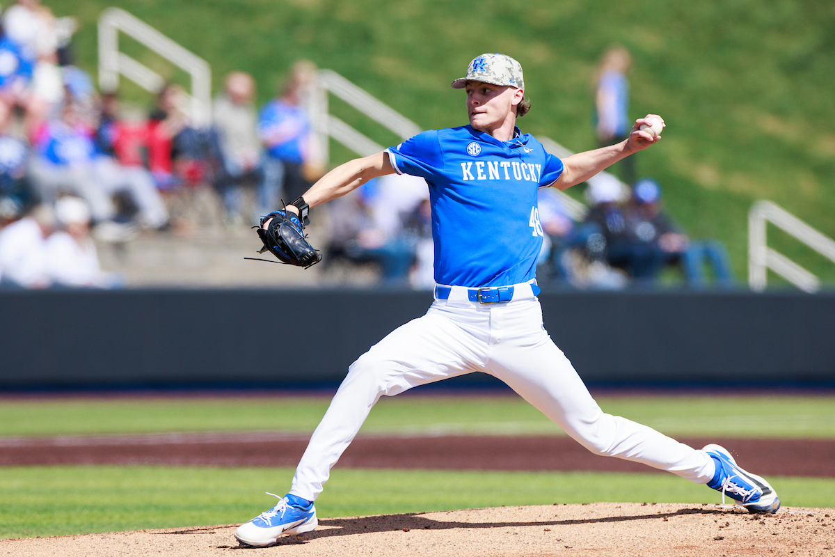 Cleaver Delivers for Baseball Cats on Friday