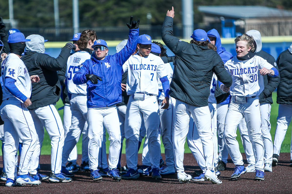 Team.

Kentucky beats High Point 4-3.

Photo by Sarah Caputi | UK Athletics
