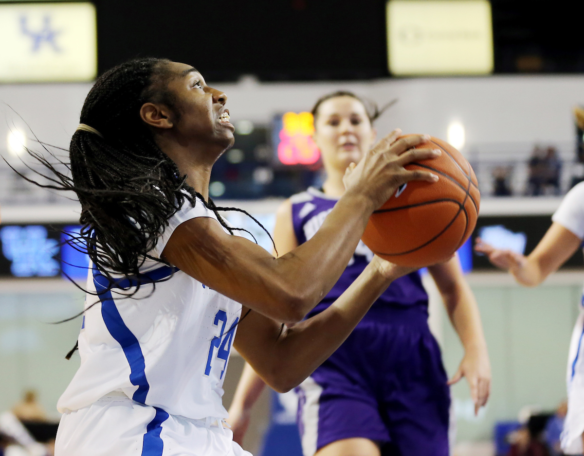 Taylor Murray


UK Women's Basketball beat High Point University 71-49 at Memorial Coliseum  on Sunday, November 18th, 2018.

Photo by Britney Howard  | UK Athletics