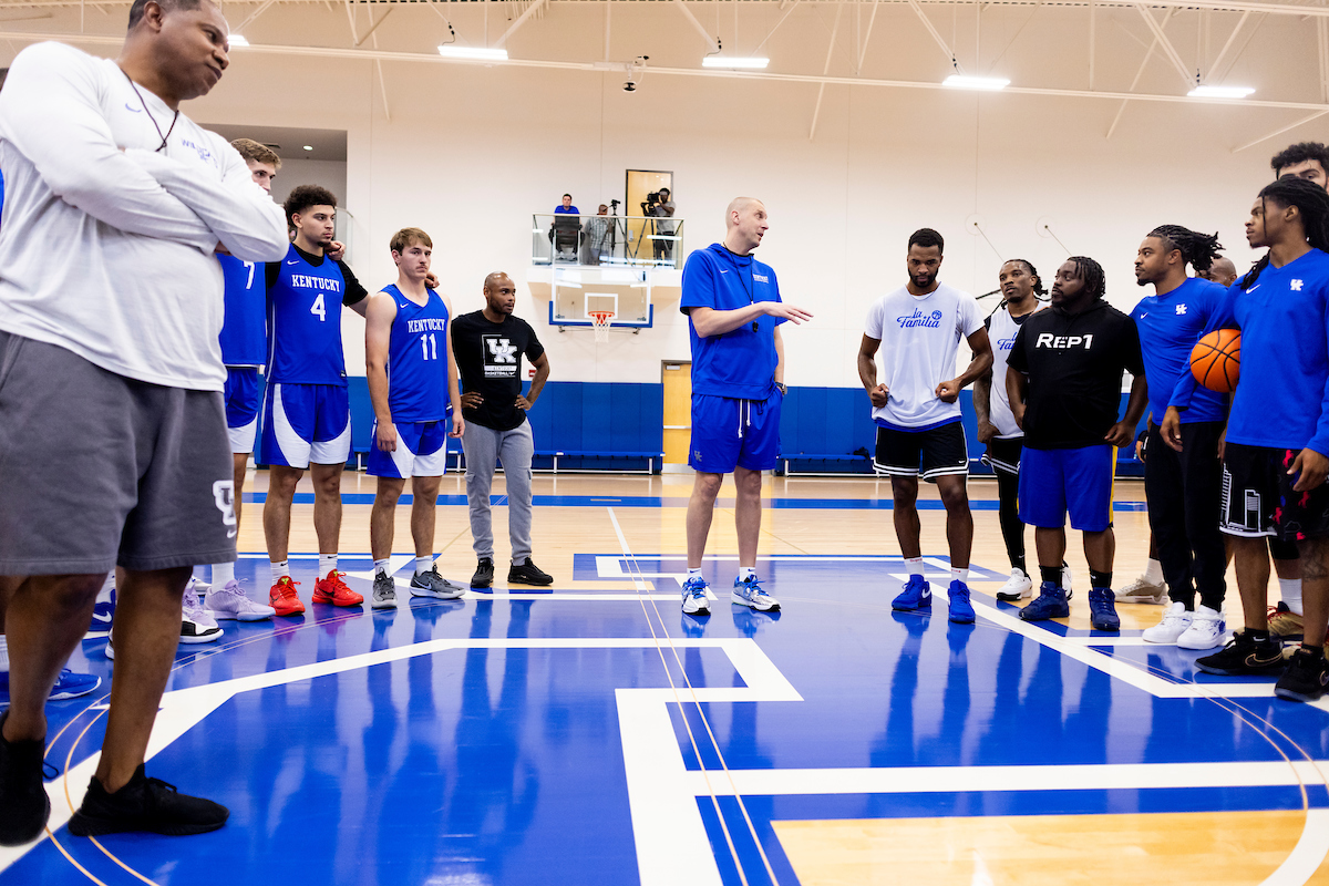 Men's Basketball, LaFamilia Practice Photo Gallery