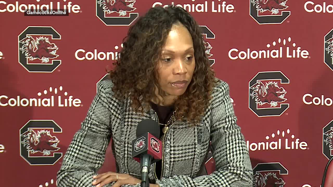 WBB: Coach Elzy.- South Carolina Postgame