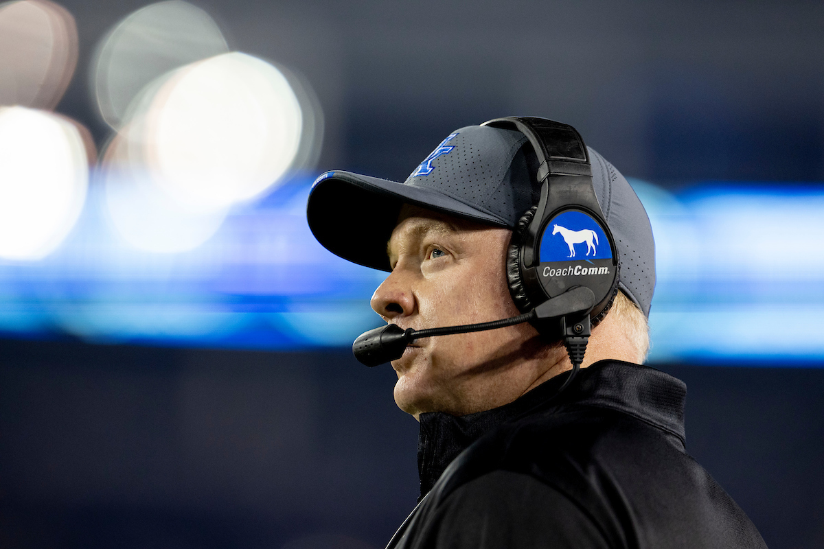 Video: Coach Stoops Monday Press Conference
