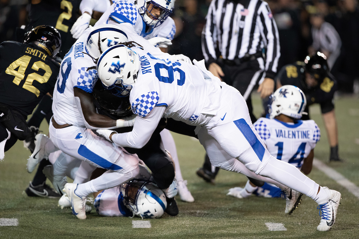 Tre'Vonn Rybka

Kentucky beats Vandy, 34-17.

Photo by Jacob Noger | UK Athletics