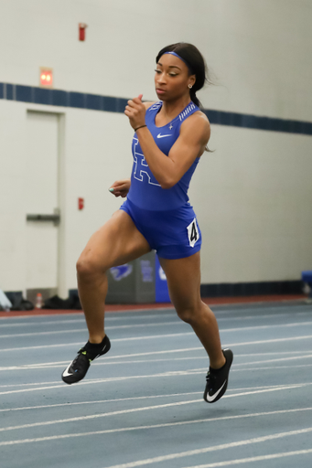 Faith Ross. 

The Kentucky Track and Field team host the Rod McCravy meet.

Photo by Eddie Justice | UK Athletics