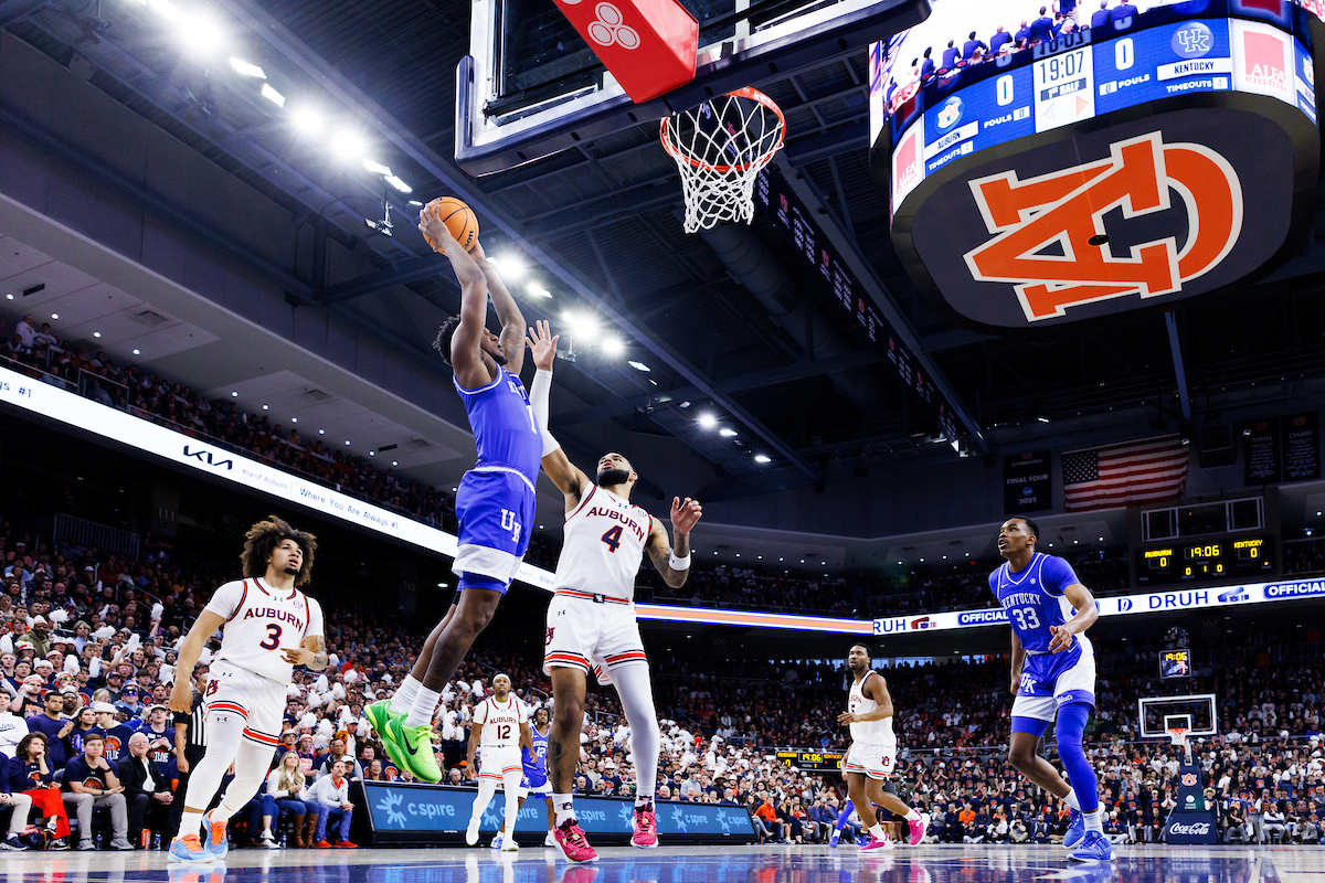 Listen and Watch UK Sports Network Radio Coverage of Kentucky Men's Basketball at LSU