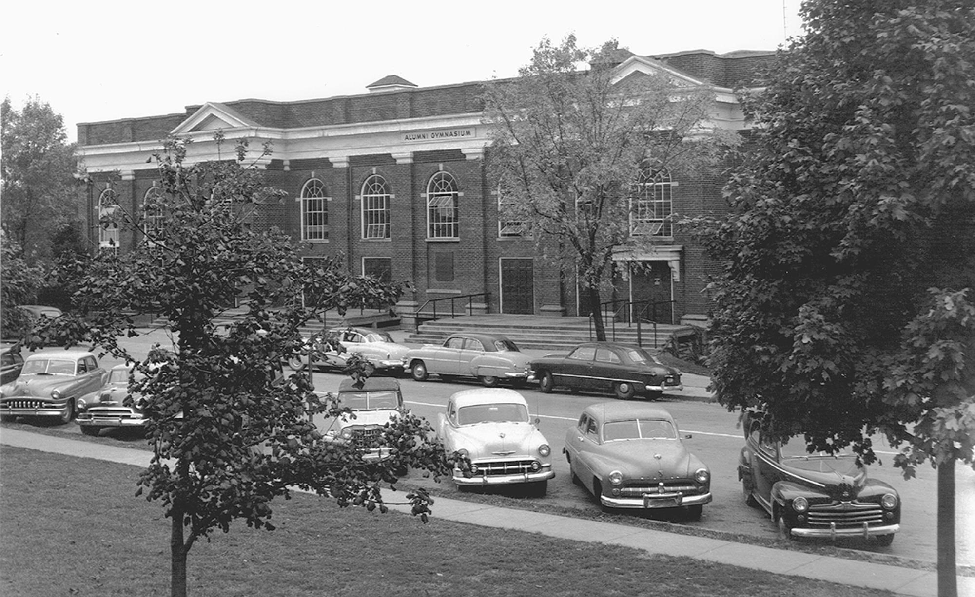 Past Men's Basketball Venues: Alumni Gym