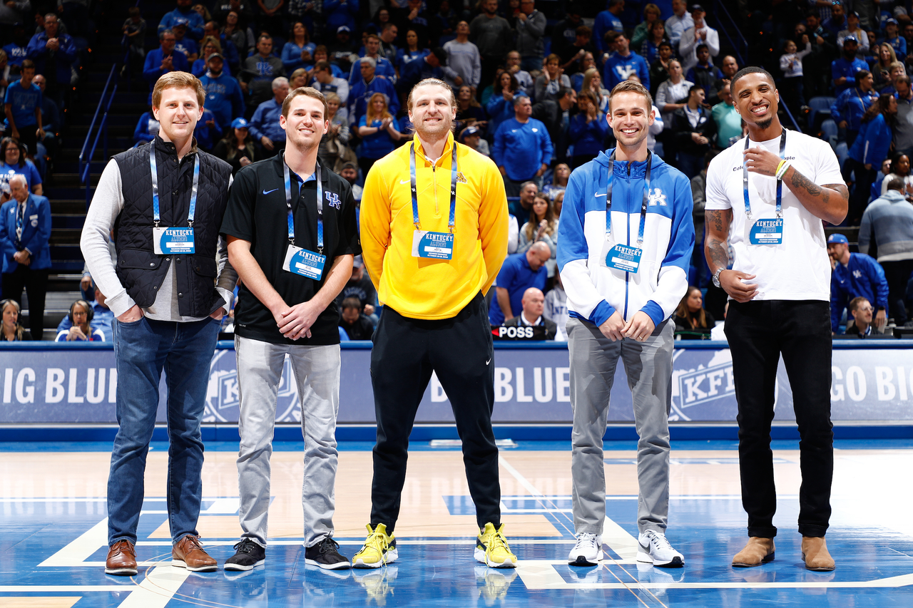 2010s slass.

Blue-White Game.

Photo by Elliott Hess | UK Athletics